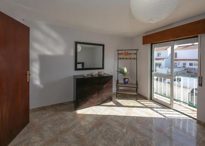 Moradia Marques * Nazare